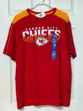 Kansas City Chiefs Licensed NFL T-Shirt Large NFL Team Apparel Football NEW